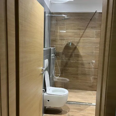 Era 36 Дуррес