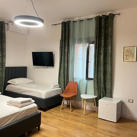 ゲストハウス Era 36 *