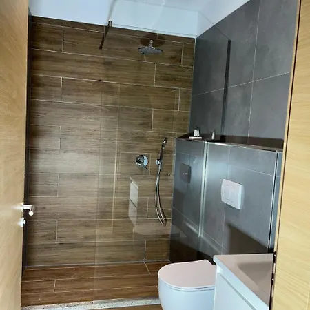 Era 36 בית הארחה *